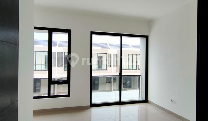 Disewakan dan Dijual Segera Rumah Cluster Florida Pik2 Ext Disewakan dan Dijual Segera Rumah Cluster Florida Pik2 Ext