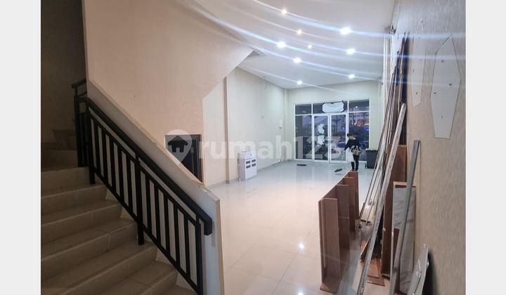 For Immediate Lease: 4-Story Shop House at Golf Island PIK