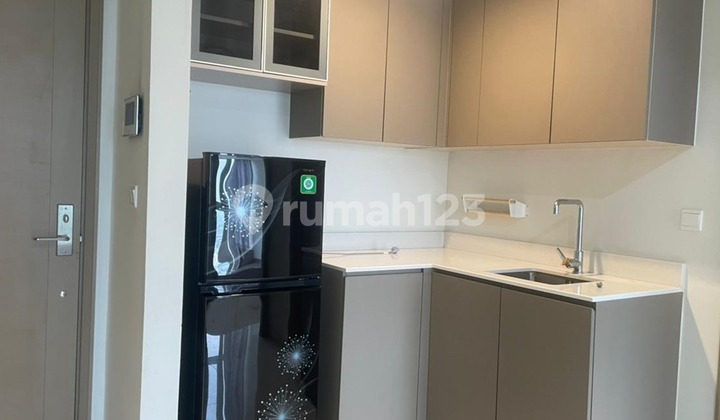 For rent fully furnished 1 bedroom apartment in Gold Coast PIK