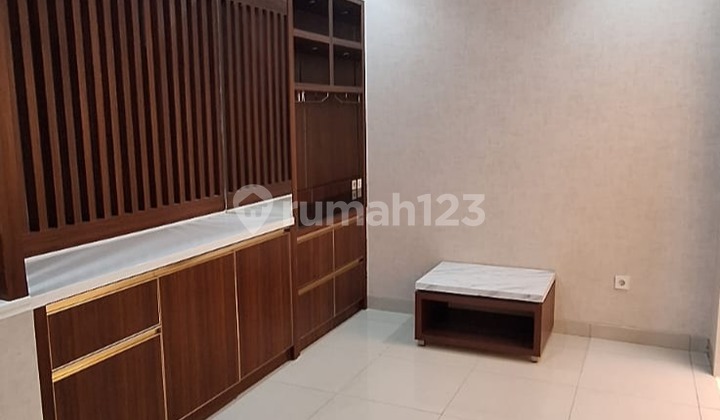 disewakan segera rumah full furnished PIK  2
