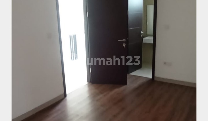 For Immediate Rent Atlanta Cluster House 10 X 15 Pik 2