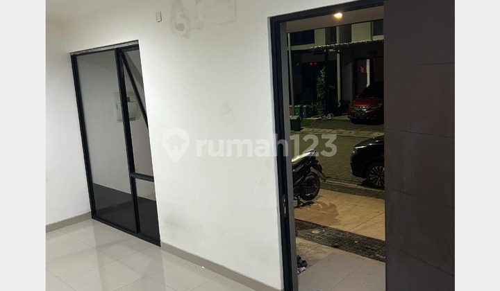 For Rent Dallas Cluster House 6 X 10 Millennial PIK2