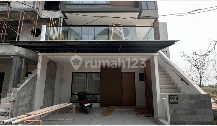 dijual rumah hunian mewah cluster sapporo PIK2