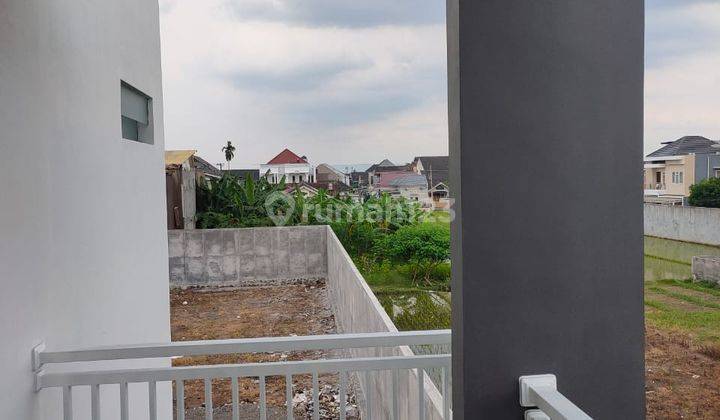 Rumah 2 Lantai, Model Scandinavian, Dekat Tugu Jogja  5