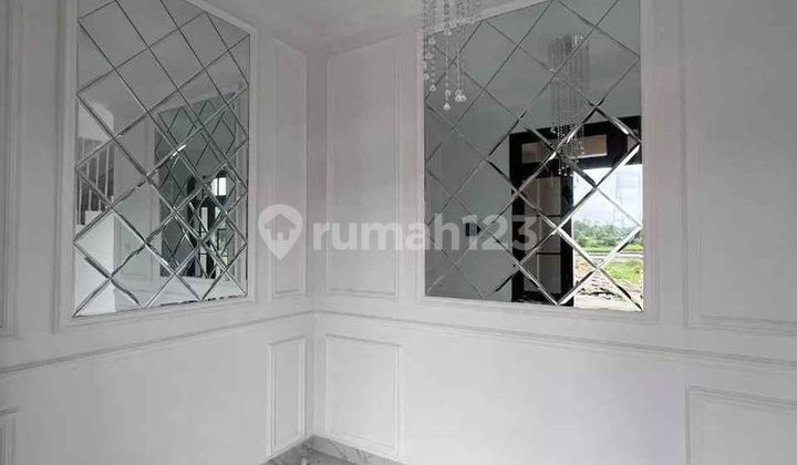 Super Mewah, Rumah Pesan Bangun Di Deket Kota Tepi Jalan 3