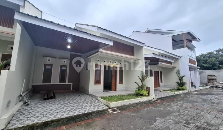 Rumah Murah, Siap Huni Dekat Exit Tol Purwomartani