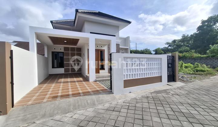 Rumah Limasan Modern, Dekat Kadisoka Purwomartani, Sleman 2