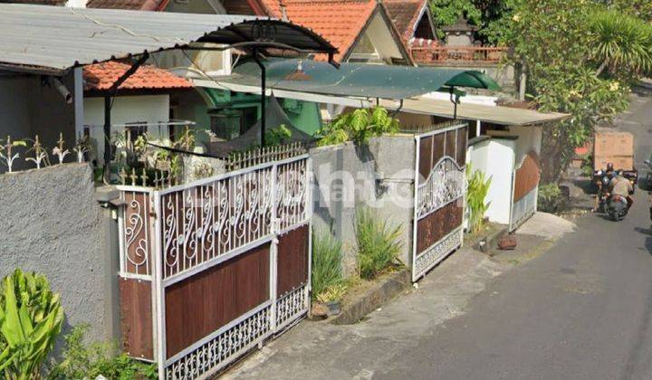 House land price near Jalan Gatot Subroto Barat 1