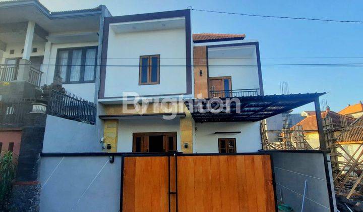 Rumah minimalis modern 2 lantai siap huni di Padang sambian 1