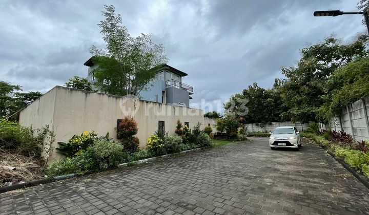 One Gate Hook House Area 400m Near Pandawa Beach Badung