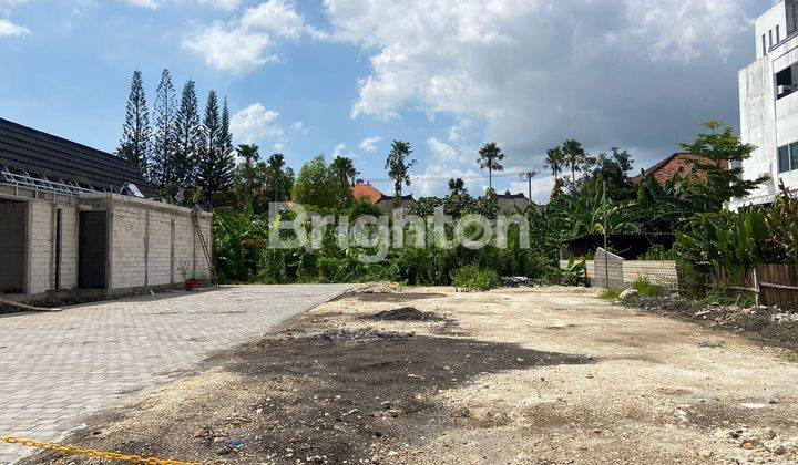 Tanah datar di pusat kota Renon siap bangun 1