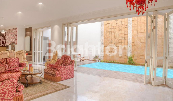 VILLA MEWAH CANTIK DI PECATU INDAH RESORT