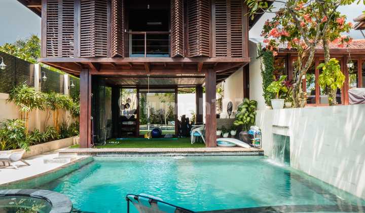 Villa Besar Cantik Nyaman Di Umalas Siap Huni 