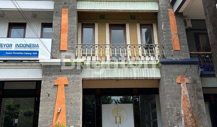 Ruko 3 Lantai Area Perkantoran Siap Pakai di Puputan Renon 1