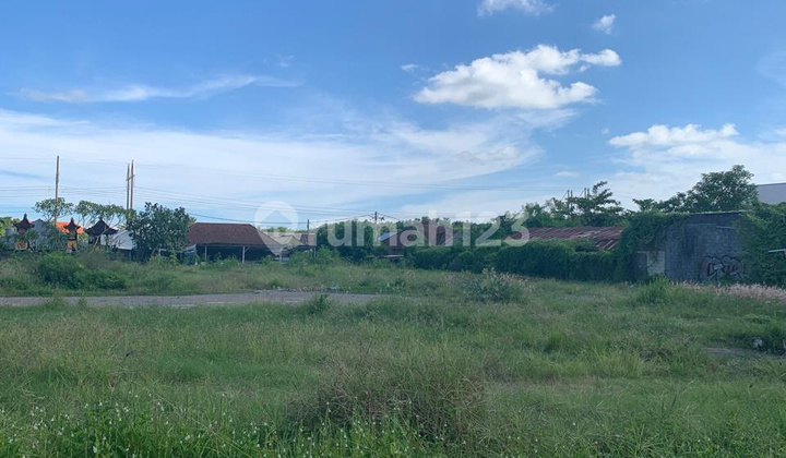 Ready-to-build flat land on the Ngurah Rai Bypass, Pemogan Ready-to-build flat land on the Ngurah Rai Bypass, Pemogan