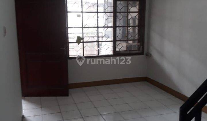 Dijual Murah Rumah 2 Lantai 4 Kt Taman Holis Indah Fem  2