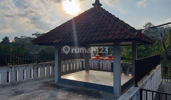 Dijual Rumah Terawat 4 Tingkat SHM di Ciburial Bandung EIN  2