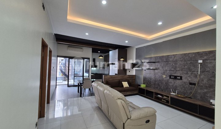 Rumah cantik semi furnished siap huni di Pasir Luyu Bandung BNY 1