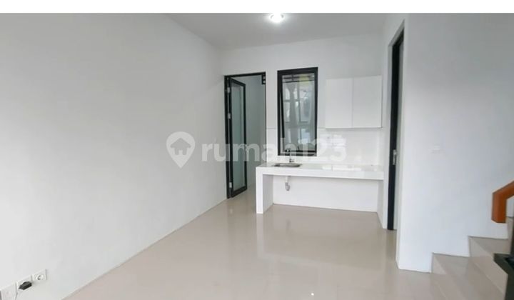 Citra Garden Puri House, West Jakarta, Size 5x13, Renovated 2