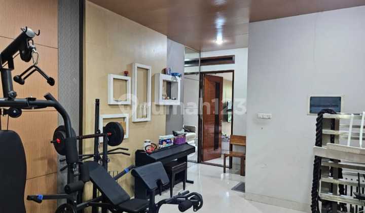 Rumah Green Ville, Jakarta Barat, Uk.8x18, Siap Huni 2