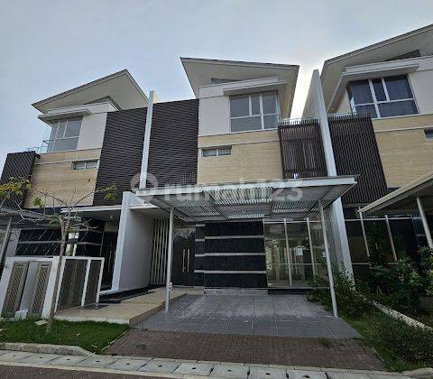 Rumah Golf Island, PIK, Mozart, 3 lantai, Uk.10x25, private lift 1