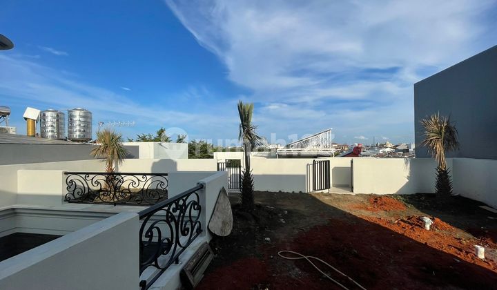 Pik’s House, Bgm, Ebony Cluster, 4 Floors, Brand New, Furnished