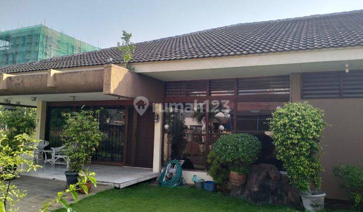 Rumah Mewah Taman  Daan Mogot Jakarta Barat LT.1110 m2 Hook 1