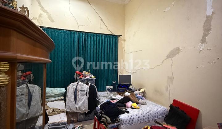 Pluit House, North Jakarta, Land Area 250m2, Building Area 320m2 2