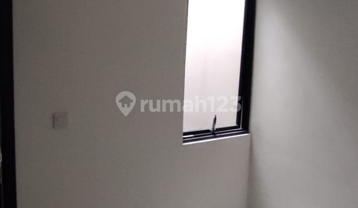 Green Royal, Semanan, West Jakarta, 2BR, Semi-Furnished, Boulevard