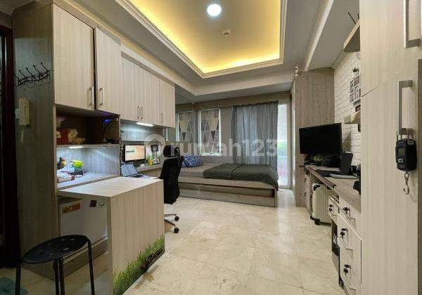 Disewakan Cepat Apartemen R Royal Mediterania Garden Bagus Furnished 1