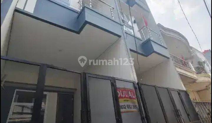 Rumah Baru 3 Lt 3,5 X 11,5 M2 Shm  Hadap Selatan Ada 3 Kt 3 Km Di Tanjung Duren Dekat Cp Mall, Universitas Ternama Nego Yuk Sampai Deal!!  1