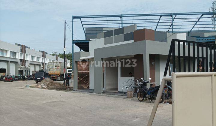 Gudang baru 1 1/2 lt ada office di  Poris Plawad 9 x 30 m2 siap huni! Acess masuk container 40 feet termurah!! Limited edition nih!! 5