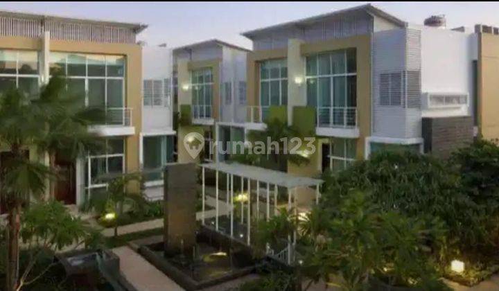 Rumah 3 lt di Town House Taman Anggrek De Oaze 1