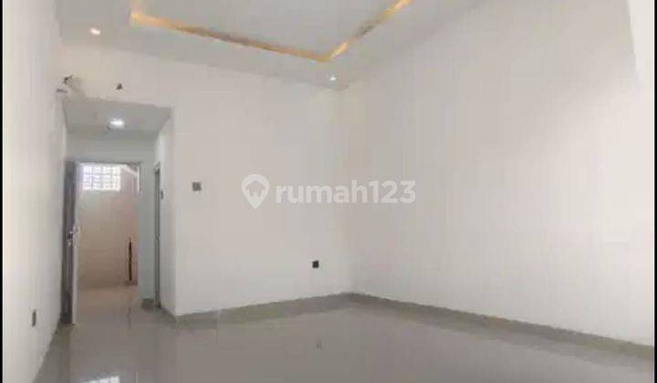 Rumah Baru 3 Lt 3,5 X 11,5 M2 Shm  Hadap Selatan Ada 3 Kt 3 Km Di Tanjung Duren Dekat Cp Mall, Universitas Ternama Nego Yuk Sampai Deal!!  2