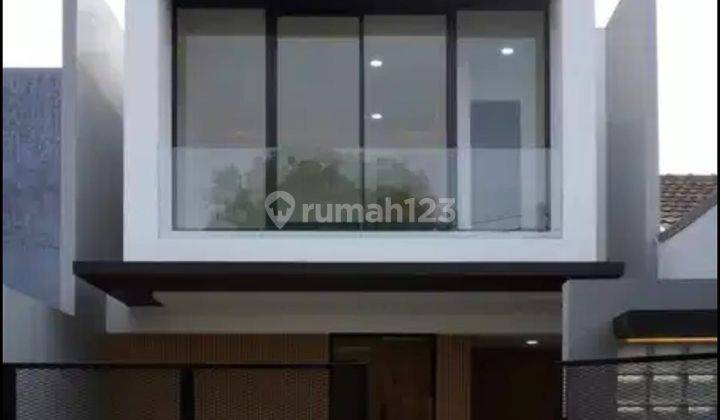 Rumah 2 lt 6 x 16 m2 di Dekat Green Lake City ada 3 kt 2 km siap huni siap di survei Nefi nego yuk sampai deal!!  1