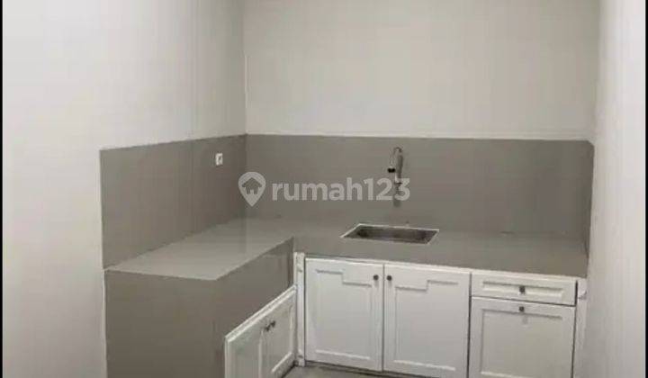 Rumah 3 Lt Di Taman Ratu 5 X 15 M2 Ada 4 Kt 3 Km Hadap Utara, Unfurnished Siap Huni, Nego Yuk !! Siap Di Survey!! 2