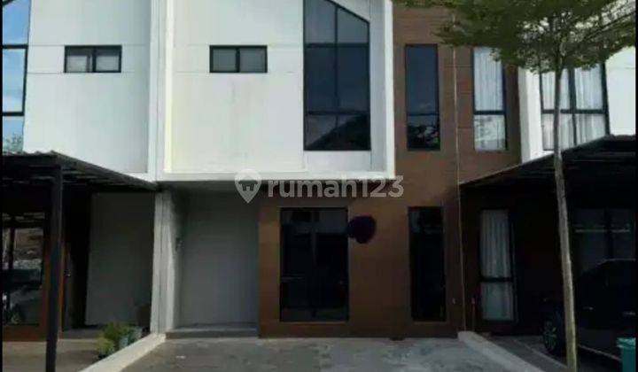 Rumah 2 lt di Citra Garden Puri lt 81 m2 lb 69 m2 ada 2 kt 2 km bagian belakang sdh cor rapi, semua kaca sdh pasang laca film nego yuk sampai deal!!  1