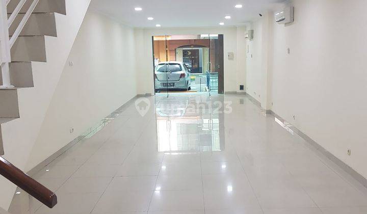 Ruko Dalam Kawasan Siap Huni Full Renov di Pondok Indah 13