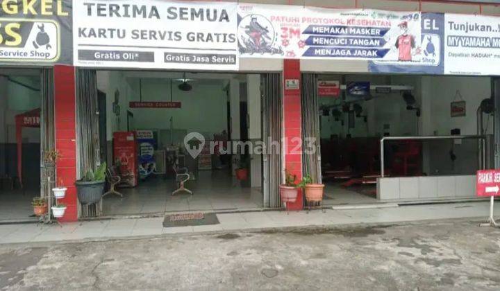 Bangunan Ex Showroom Cocok Untuk Bengkel di Jatibening, Bekasi 2