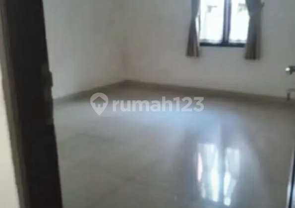 Bangunan Ex Showroom Cocok Untuk Bengkel di Jatibening, Bekasi 10