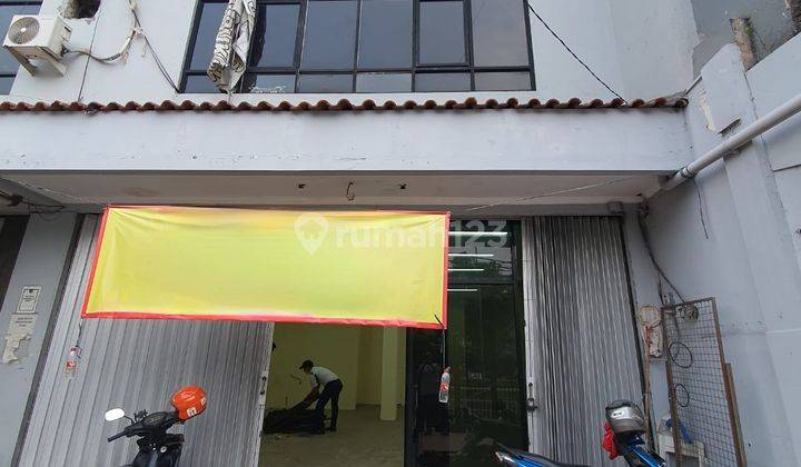 Ruko Siap Huni Cocok Untuk Resto di Rawamangun, Jakarta Timur 1