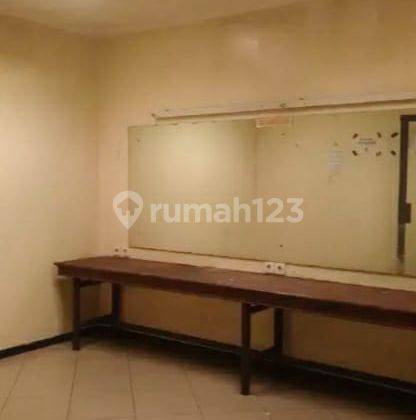 Gudang Strategis Siap Huni di Pegangsaaan Dua, Jakarta Utara 3