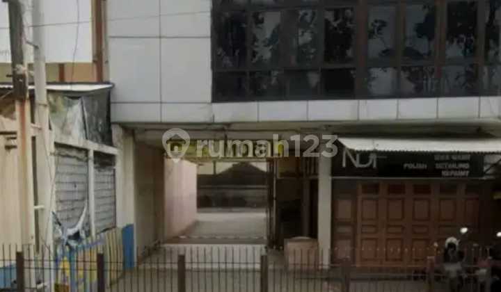 Bangunan Komersial Cocok Untuk Bengkel Di Cipondoh