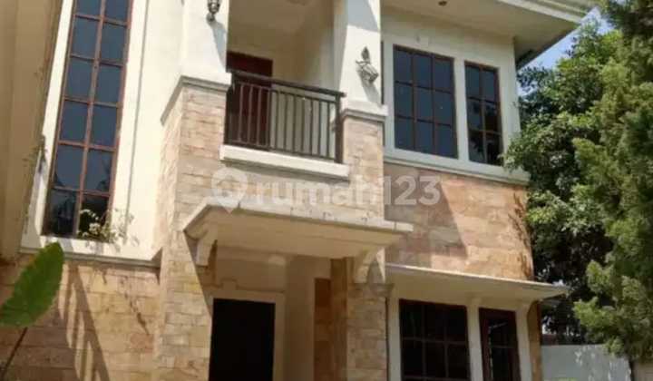 Rumah 2 Lantai Bagus Siap Huni Di Taman Kenari Cibubur Rumah 2 Lantai Bagus Siap Huni Di Taman Kenari Cibubur