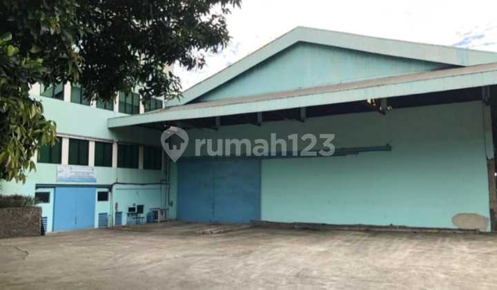 Warehouse for Sale in Ciracas, East Jakarta Warehouse for Sale in Ciracas, East Jakarta