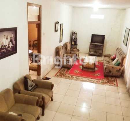 Rumah Luas Asri Siap Huni Terusan Kopo, Margahayu Bandung. Lt 345 Lb 300
