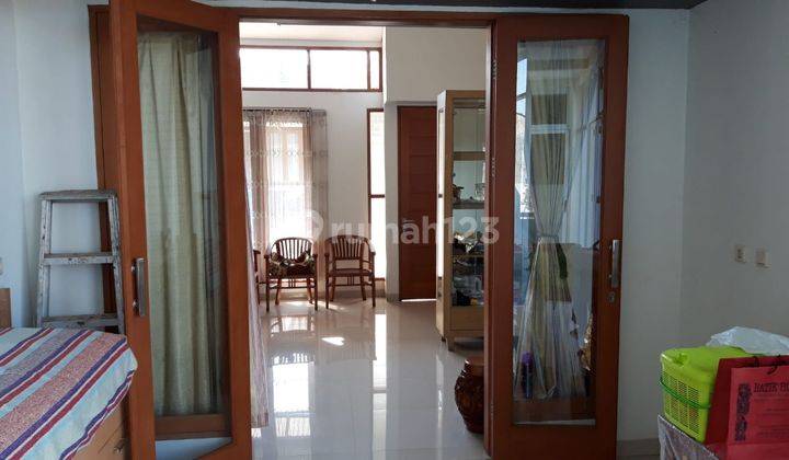 Sewa Rumah / Villa dekat Setiabudi 3