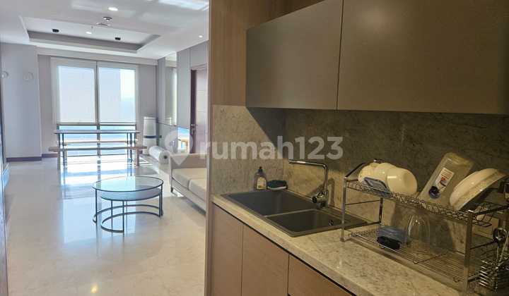 DISEWAKAN 100% BARU APARTEMENT FURNISHED TERMURAH EXCLUSIVE HEGARMANAH RESIDENCES BANDUNG 3 BR HUNIAN NYAMAN DAN SIAP HUNI 2