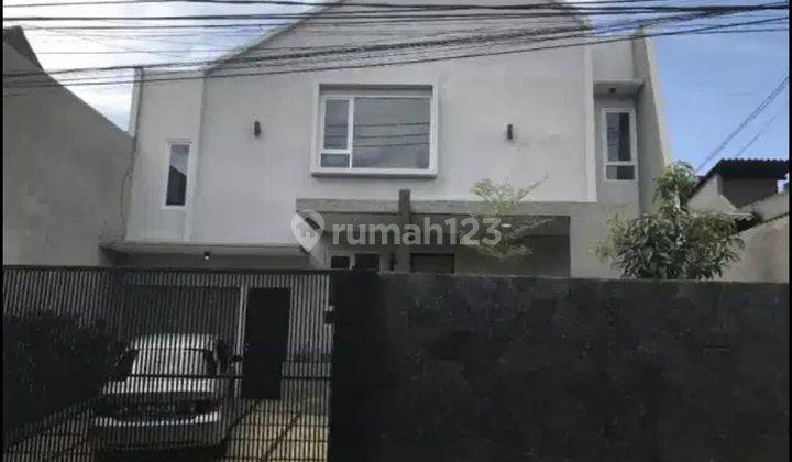 Rumah Bagus Nyaman 2 Lantai Lokasi Strategis Siap Huni di Kebon Kopi Bandung 1