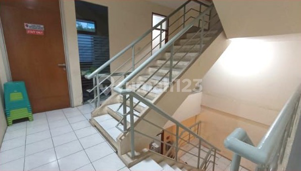 For Sale 3-Story Shophouse in Naripan, Bandung Ready to Use Strategic Location and Easy Access 2